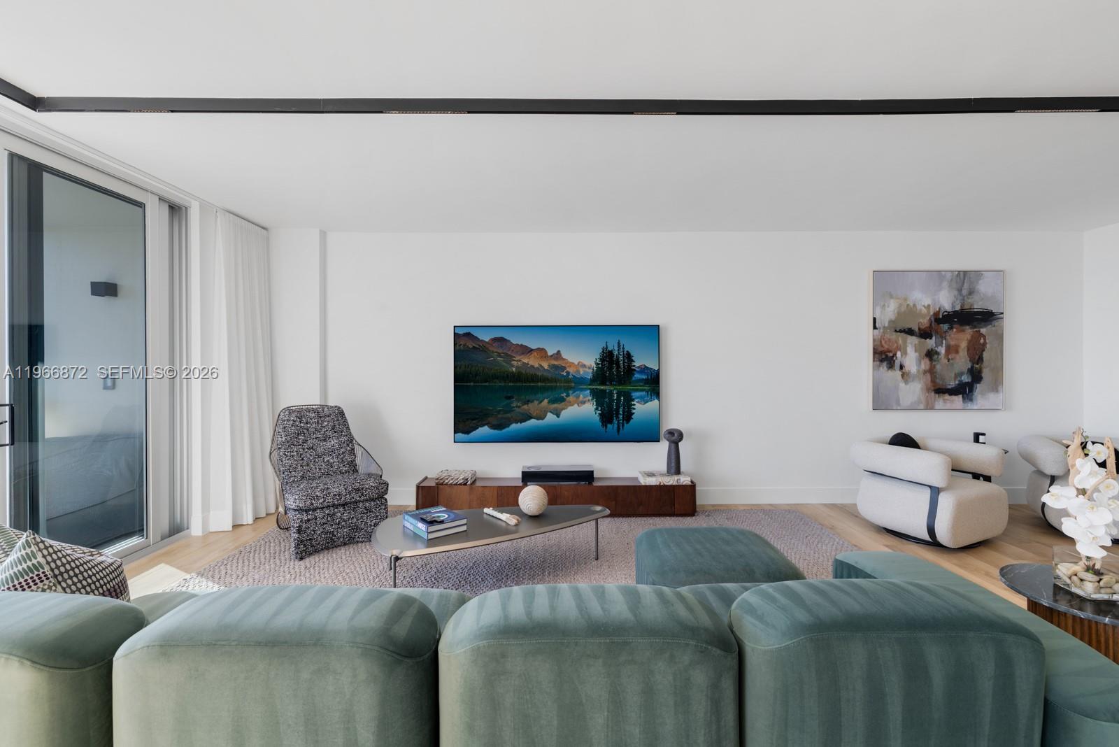 CARAVELLE CONDO - Residential