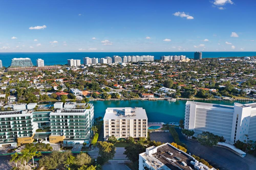 CARAVELLE CONDO - Residential