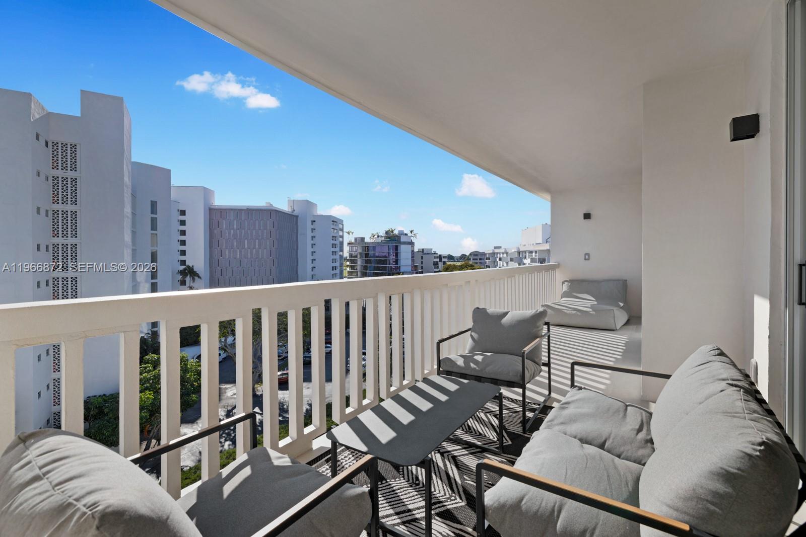 CARAVELLE CONDO - Residential