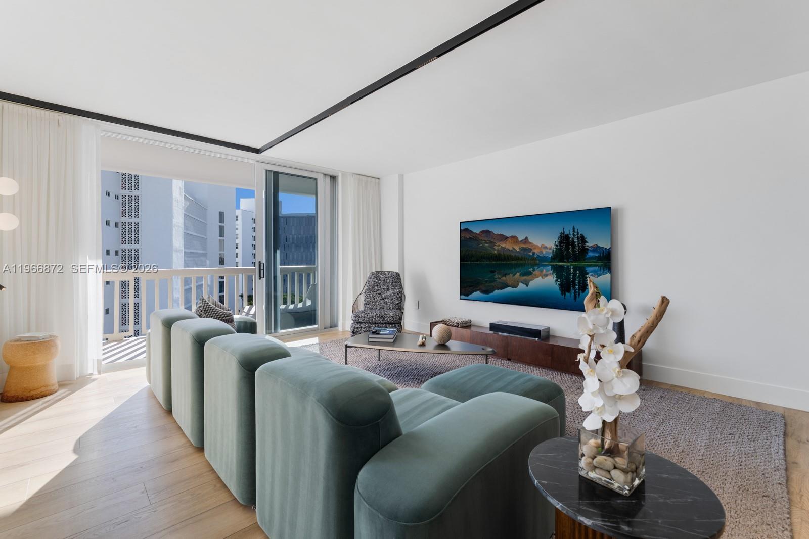 CARAVELLE CONDO - Residential