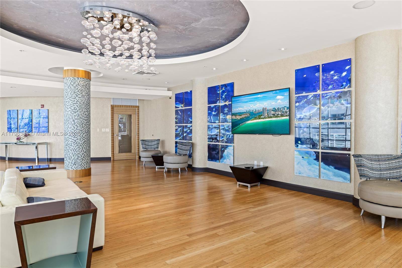 VIZCAYNE NORTH CONDO - Residential
