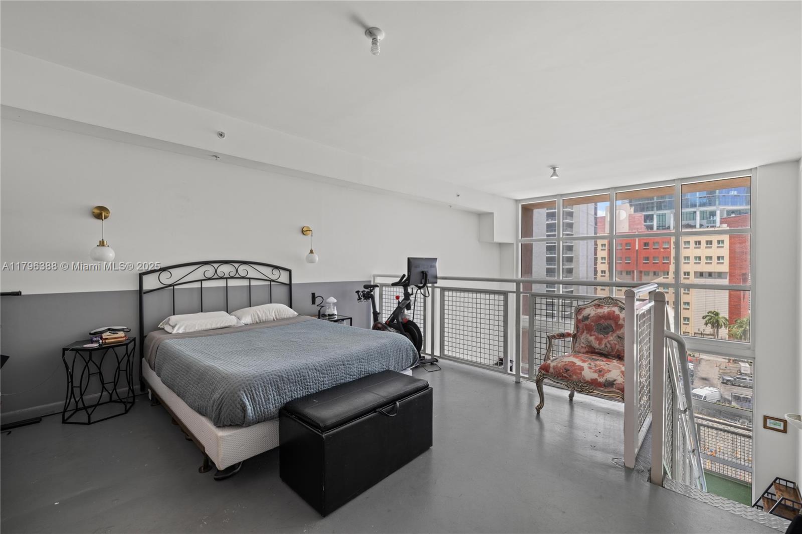 VIZCAYNE NORTH CONDO - Residential