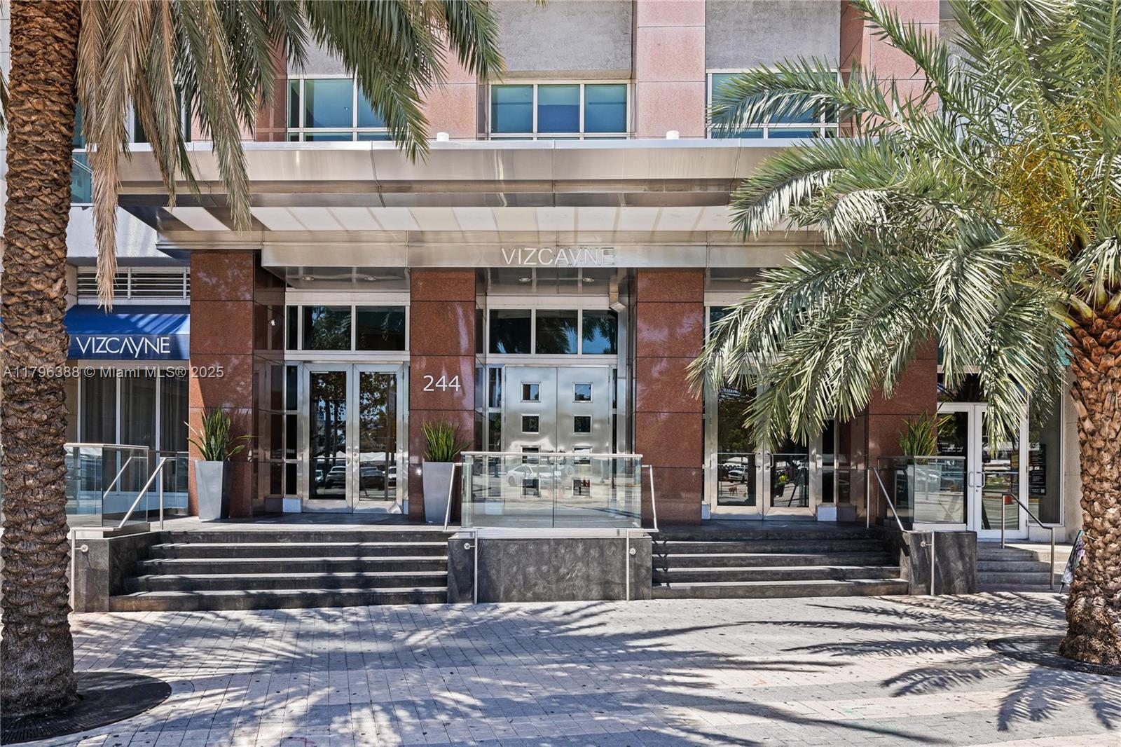 VIZCAYNE NORTH CONDO - Residential