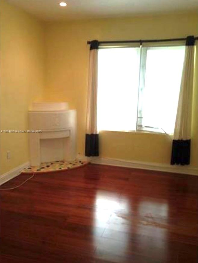 750 Jefferson Ave 4