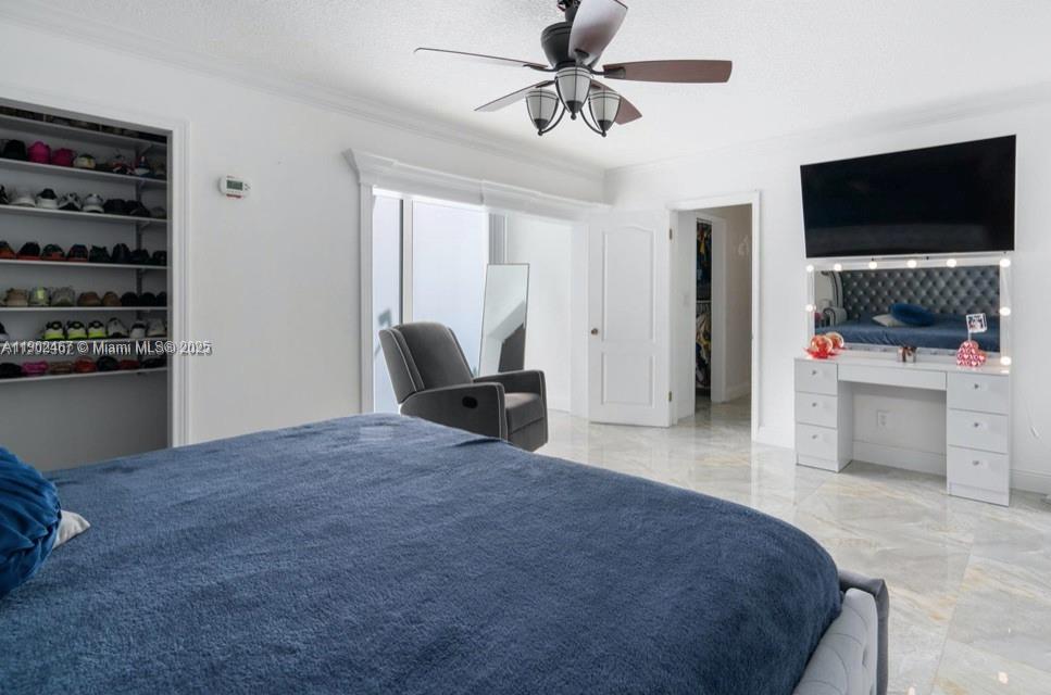 J G HEADS FARMS - Residential