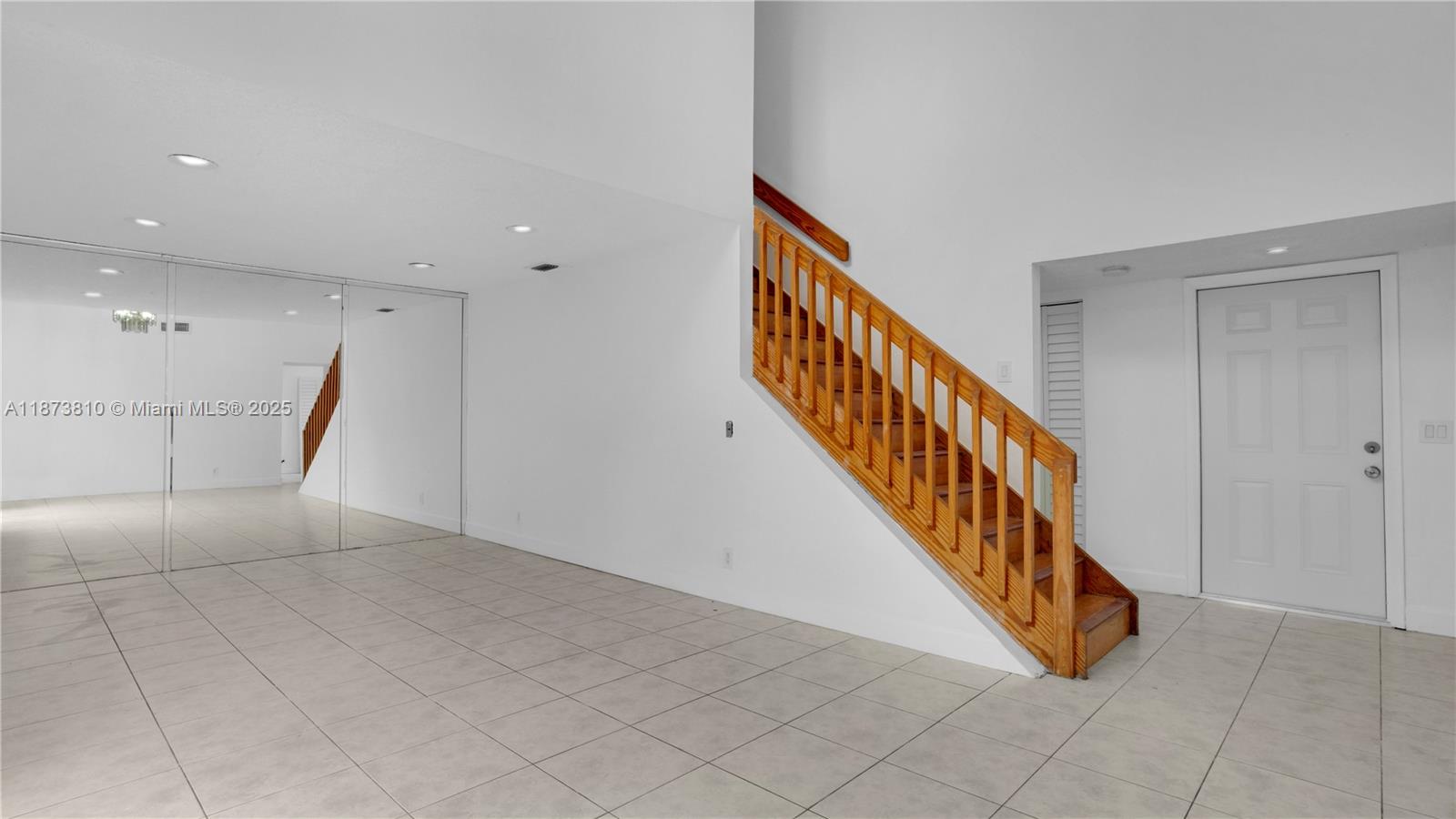 VILLA HOMES AT THE MOORS - Residential