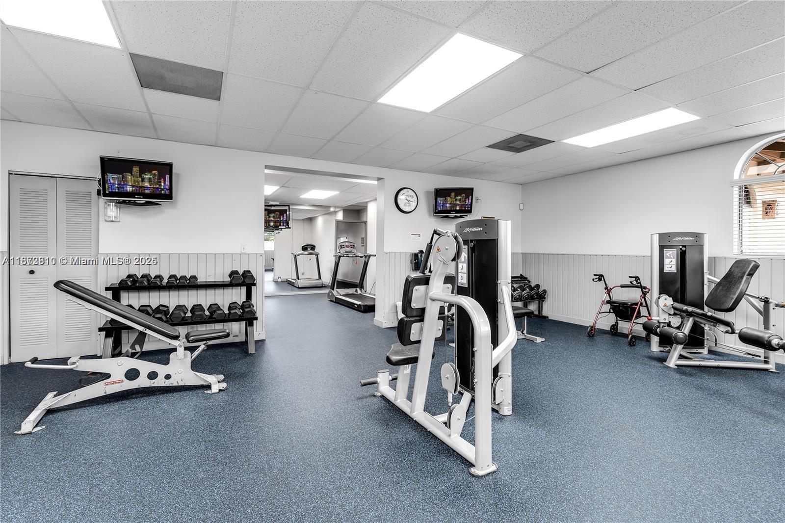 VILLA HOMES AT THE MOORS - Residential