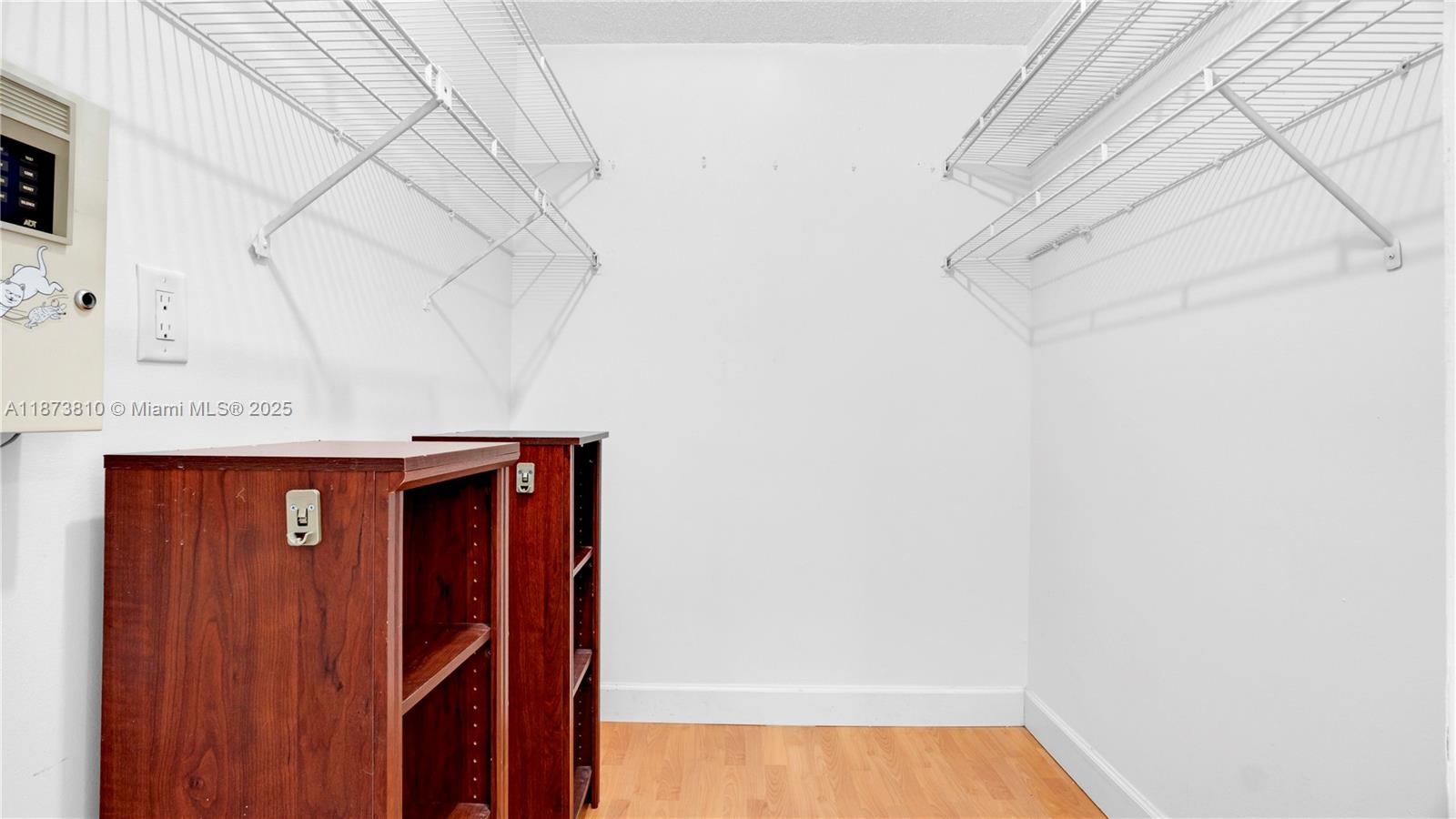 VILLA HOMES AT THE MOORS - Residential