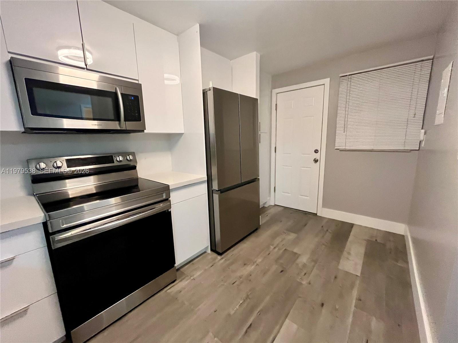 JADE WINDS GROUP-DAISY GA - Residential