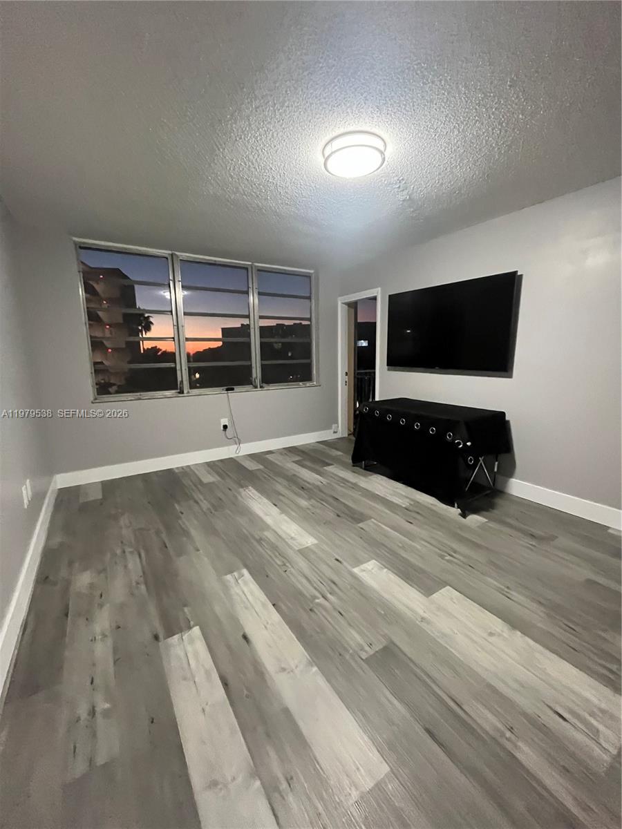 JADE WINDS GROUP-DAISY GA - Residential