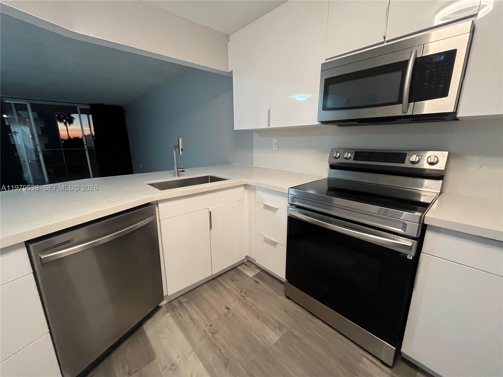 JADE WINDS GROUP-DAISY GA - Residential