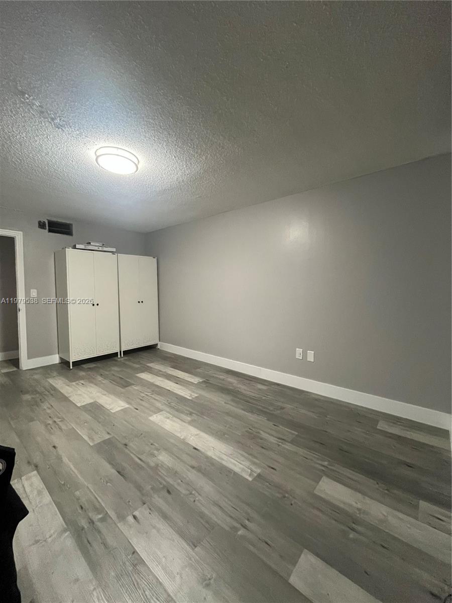 JADE WINDS GROUP-DAISY GA - Residential