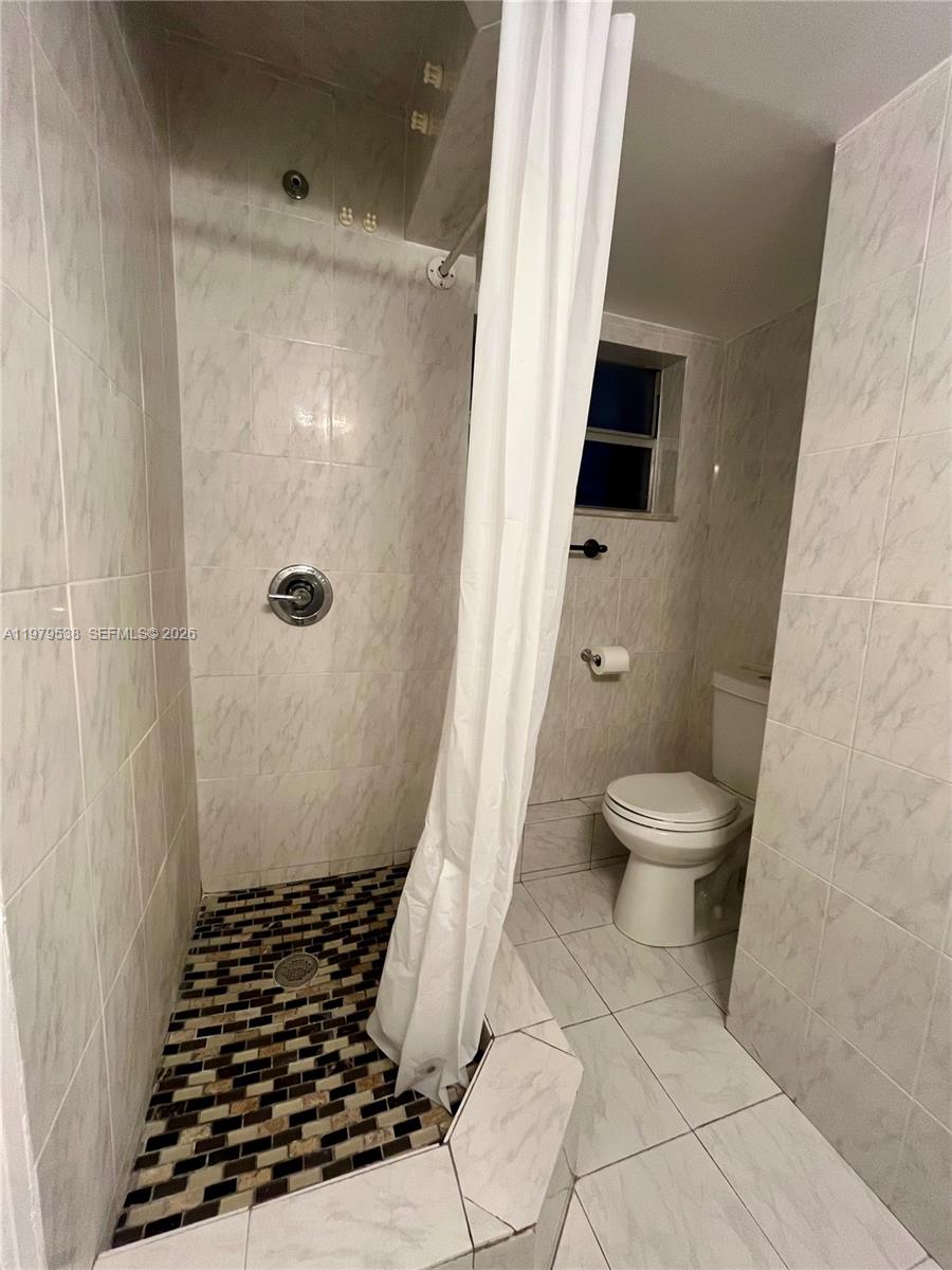 JADE WINDS GROUP-DAISY GA - Residential