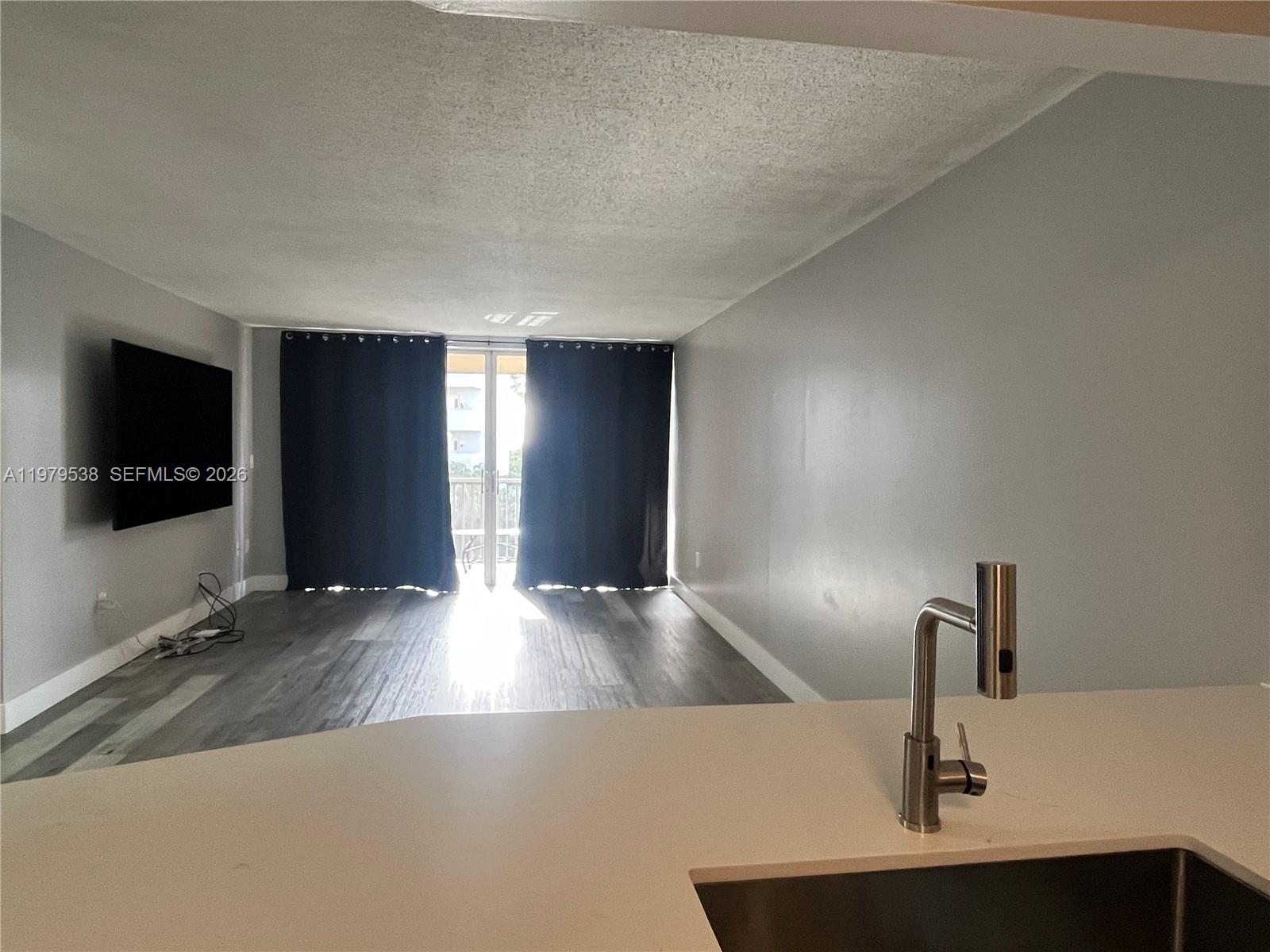 JADE WINDS GROUP-DAISY GA - Residential