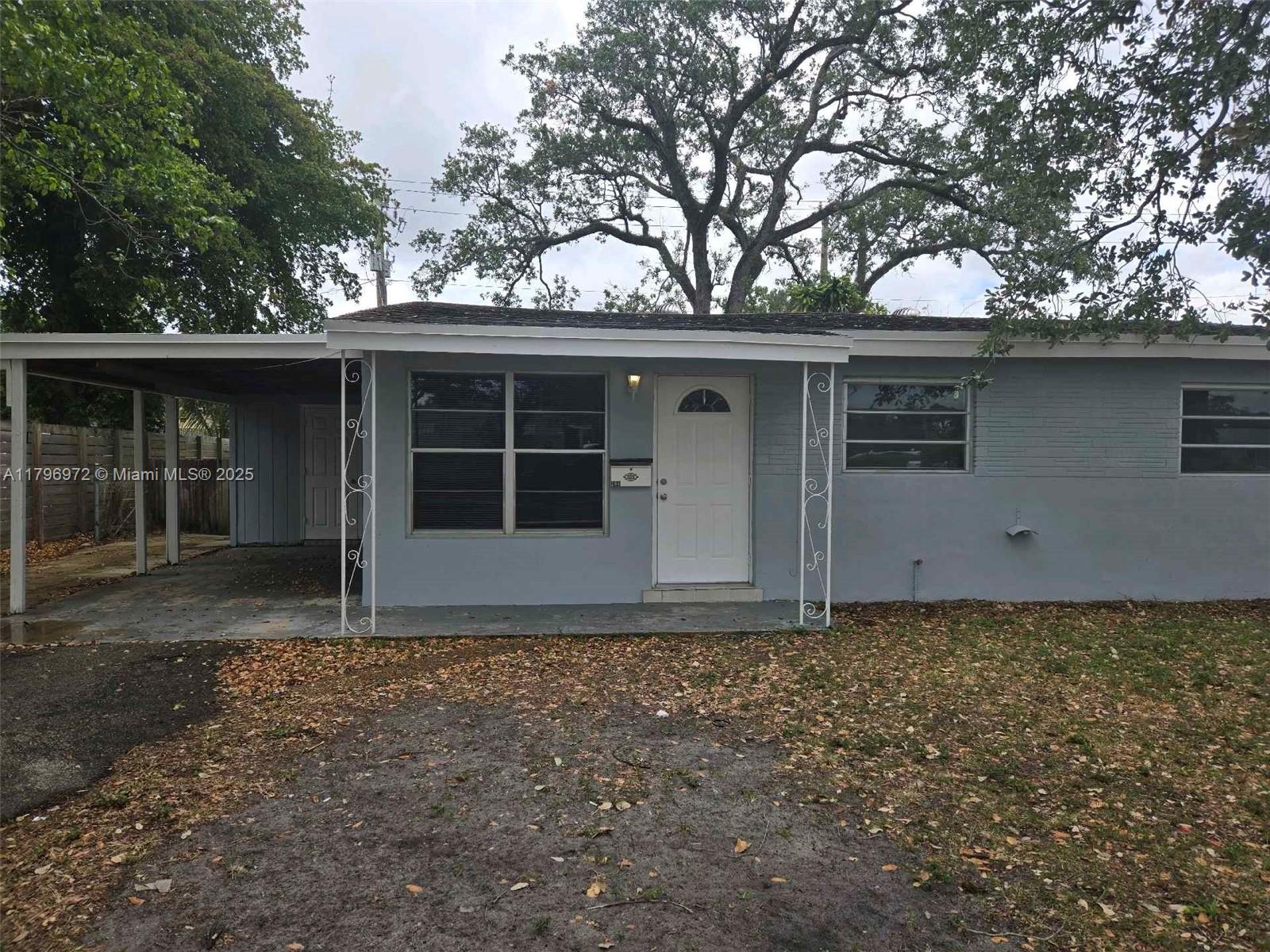 Property for Sale at 2811 N 66th Ave, Hollywood, Broward County, Florida - Bedrooms: 3 
Bathrooms: 1  - $450,000