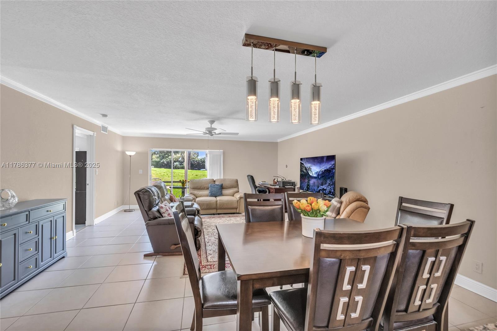 HOLLYBROOK GOLF AND TENNIS - Residential