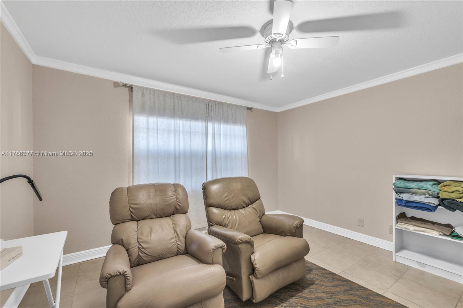 HOLLYBROOK GOLF AND TENNIS - Residential