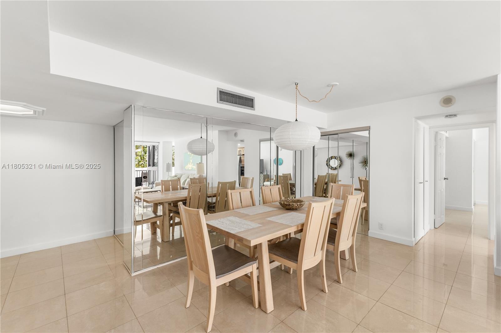 MIRASOL OCEAN TOWERS COND - Residential