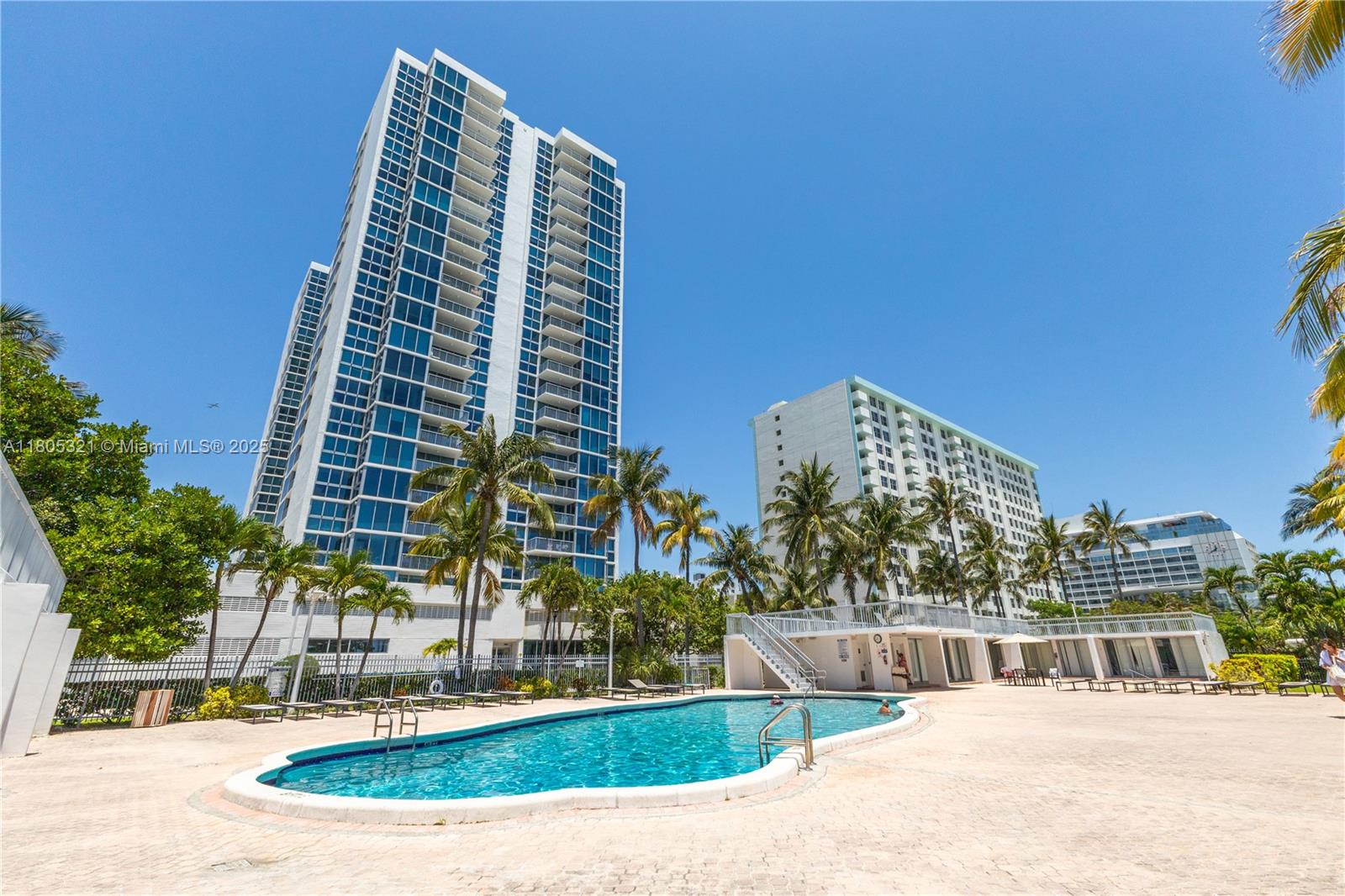 MIRASOL OCEAN TOWERS COND - Residential
