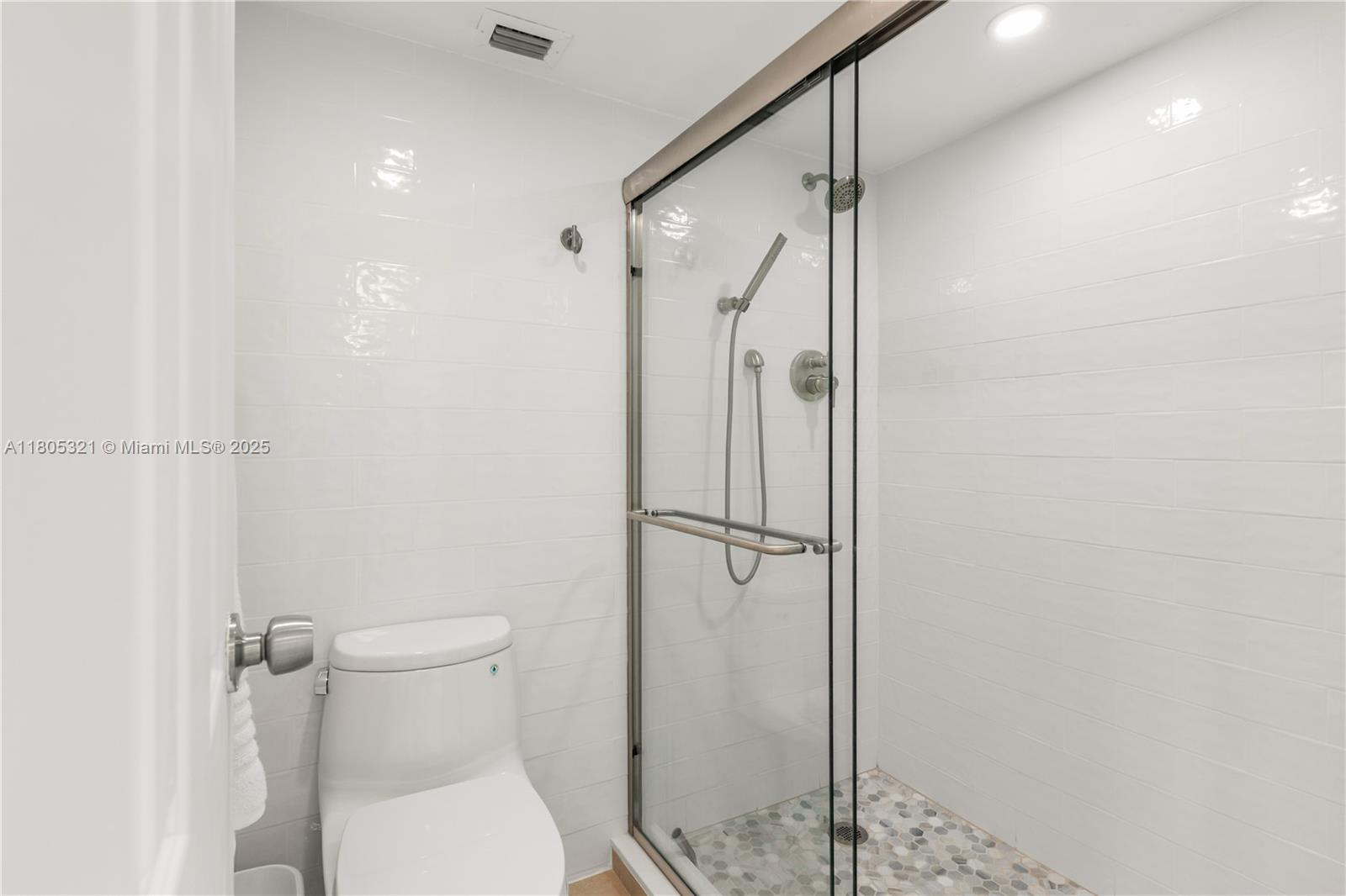 MIRASOL OCEAN TOWERS COND - Residential