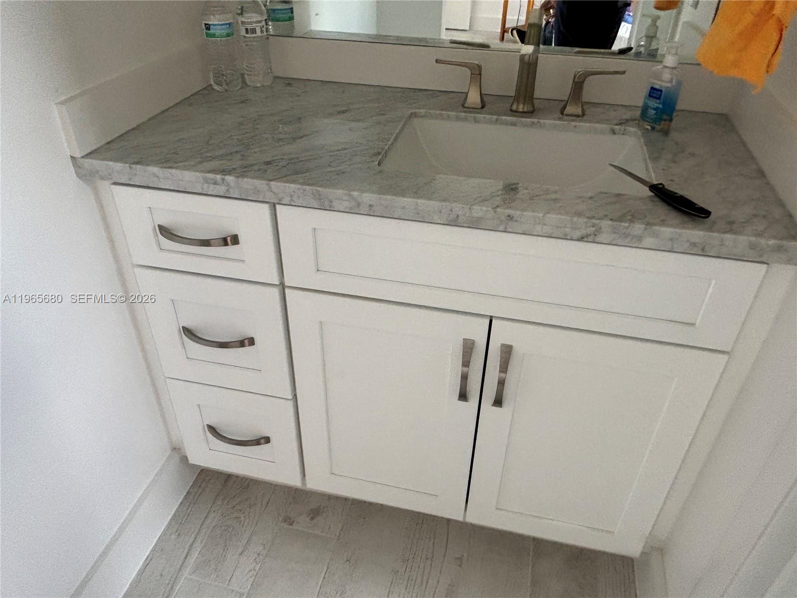 GARDEN LAKE TOWERS CONDO - Residential Lease