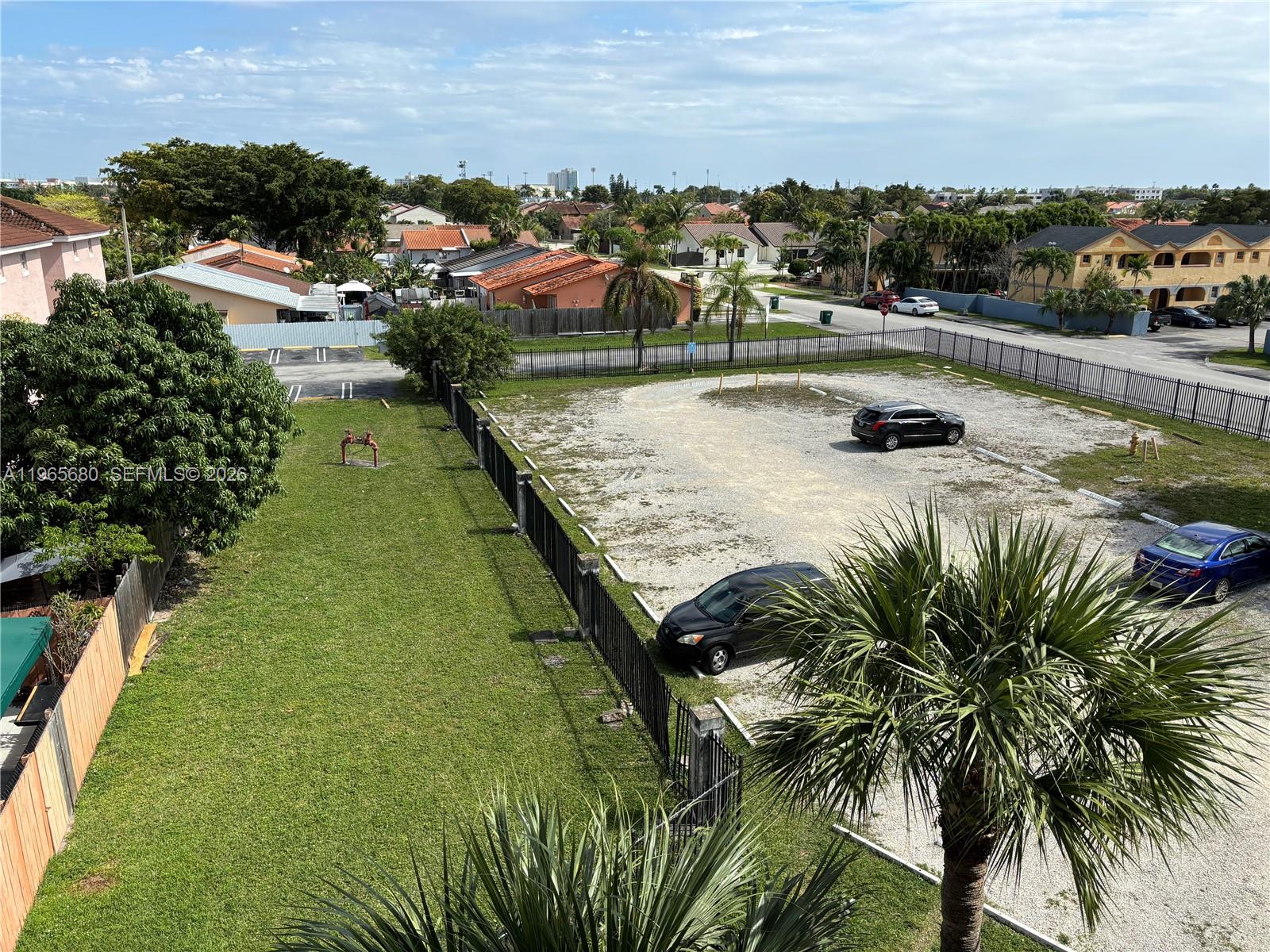 GARDEN LAKE TOWERS CONDO - Residential Lease