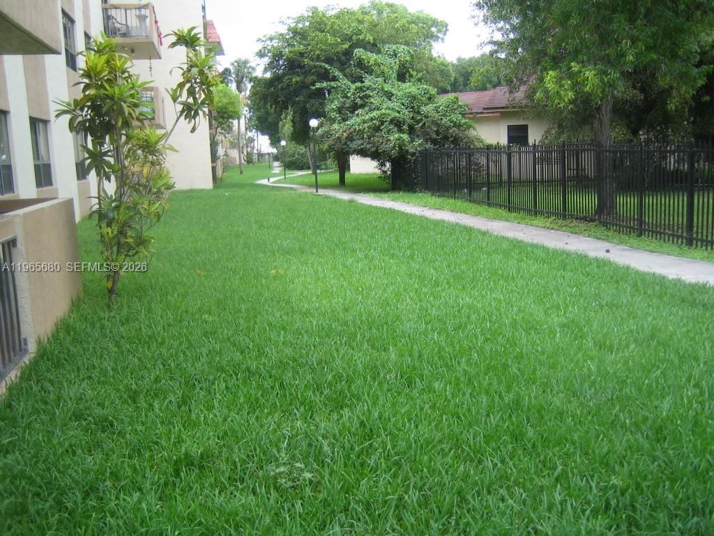 GARDEN LAKE TOWERS CONDO - Residential Lease