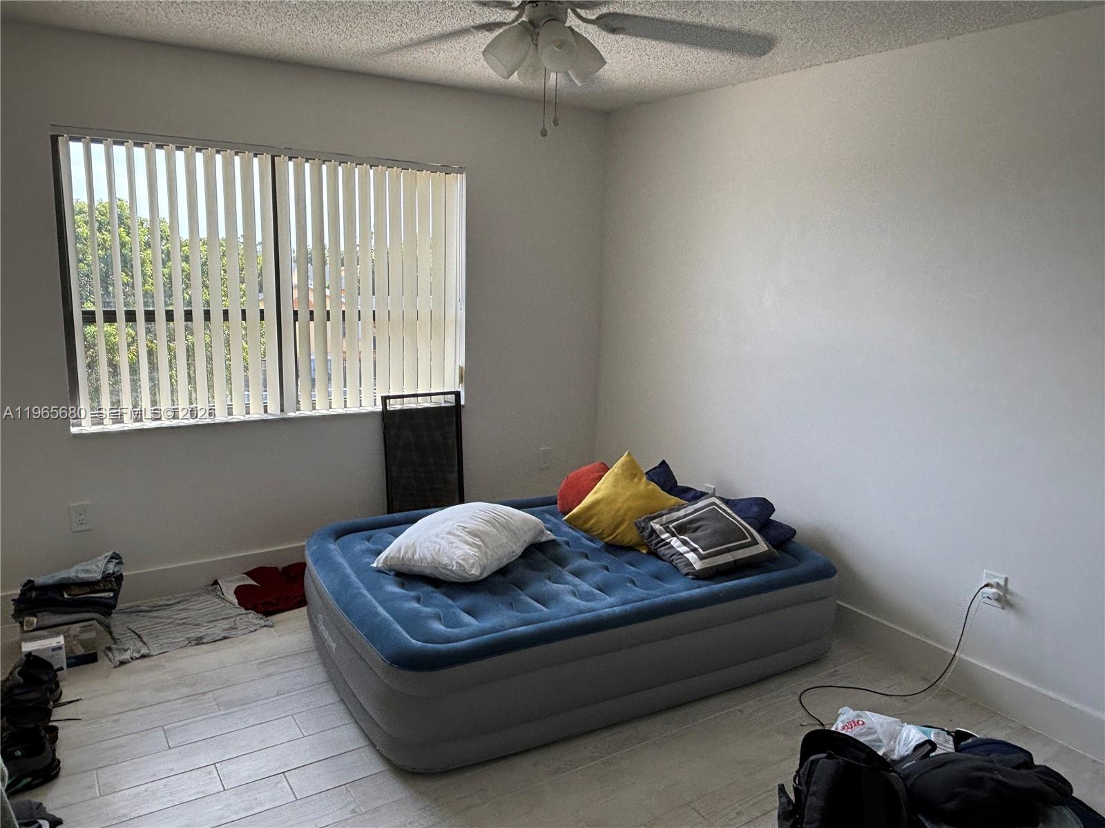 GARDEN LAKE TOWERS CONDO - Residential Lease