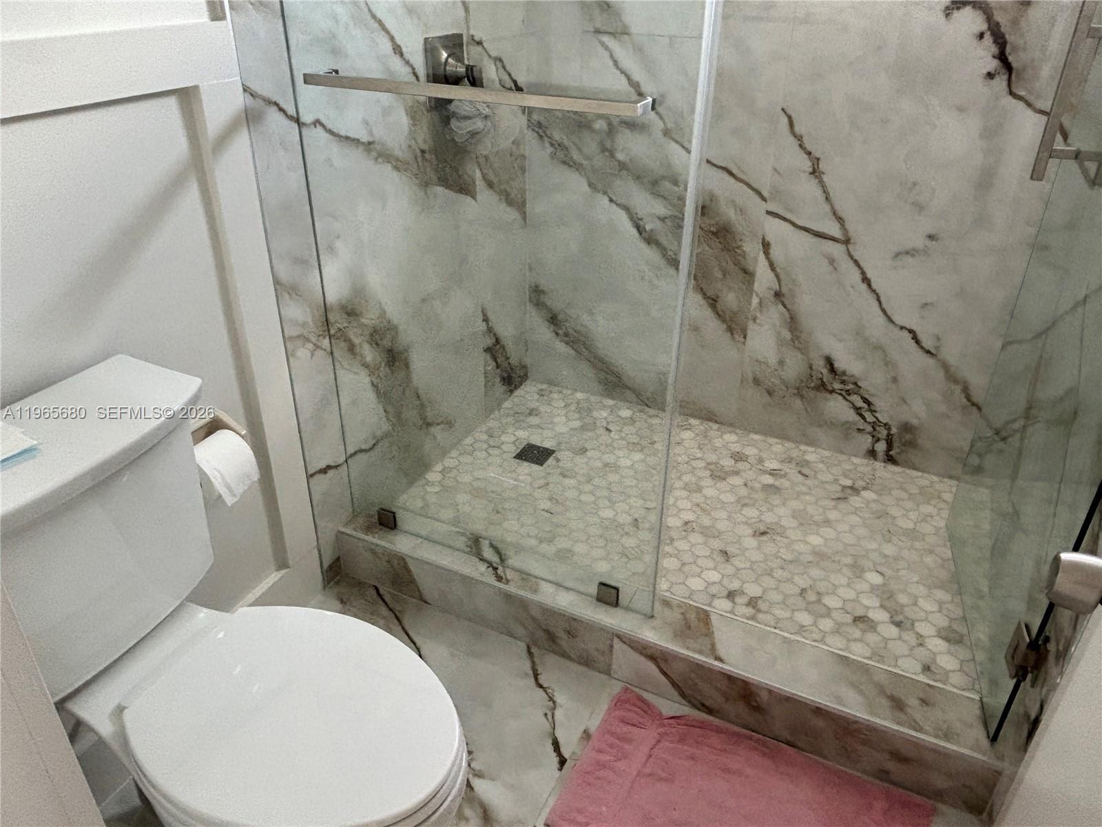 GARDEN LAKE TOWERS CONDO - Residential Lease