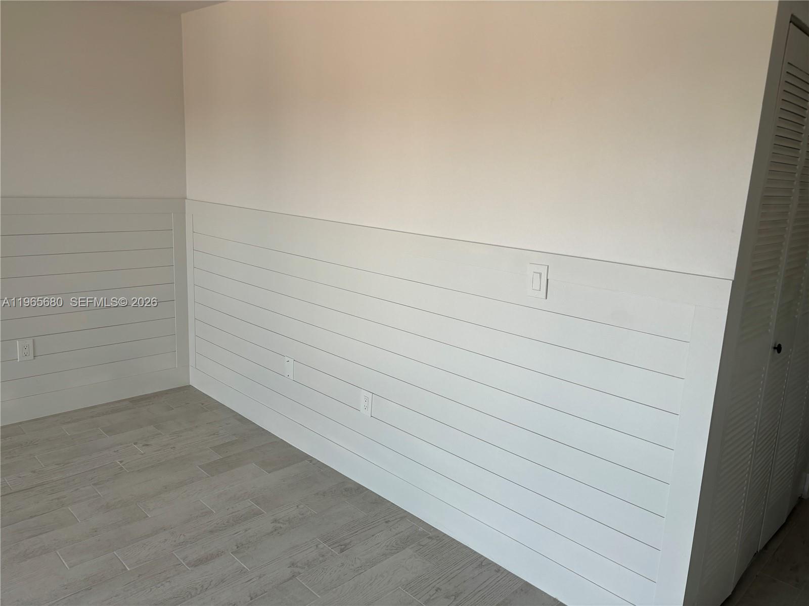 GARDEN LAKE TOWERS CONDO - Residential Lease