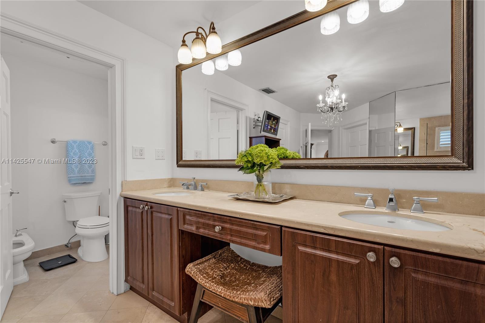 CUTLER OAKS - Residential