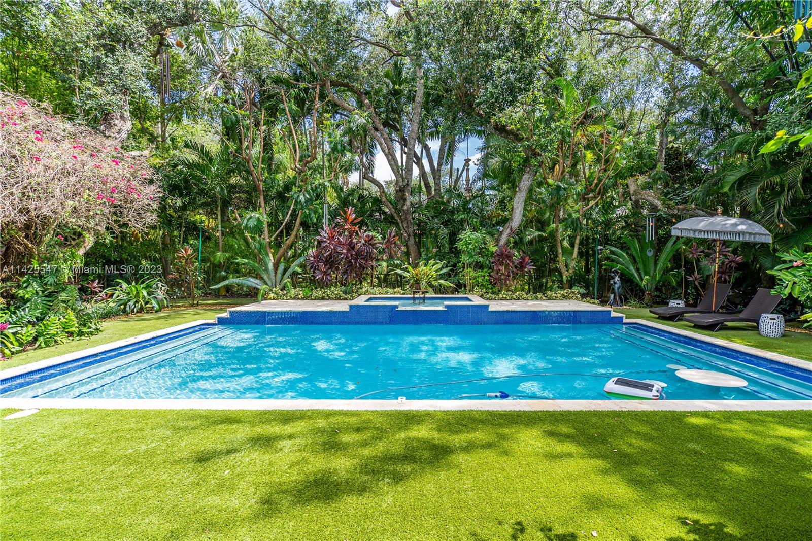 CUTLER OAKS - Residential