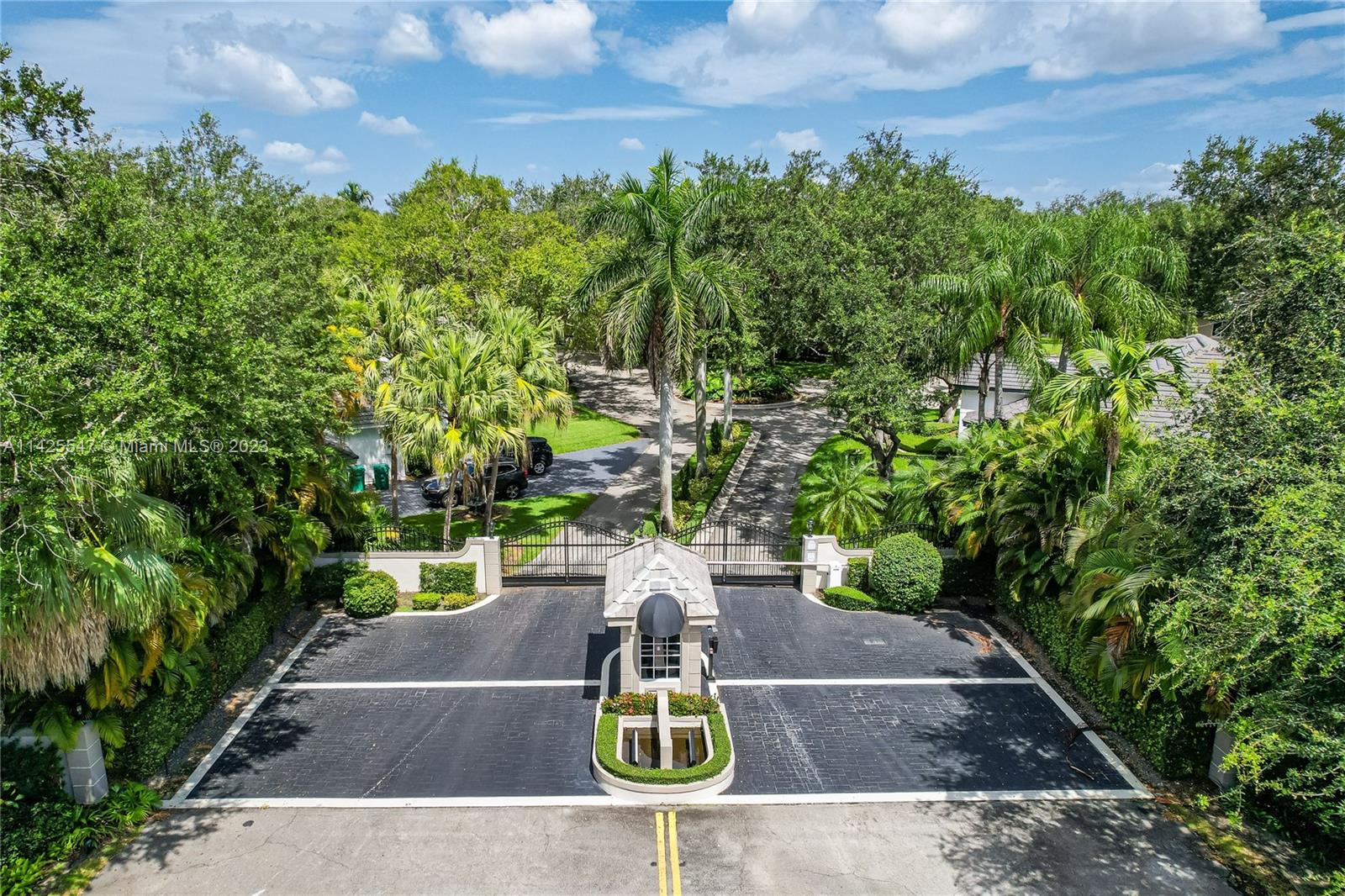 CUTLER OAKS - Residential