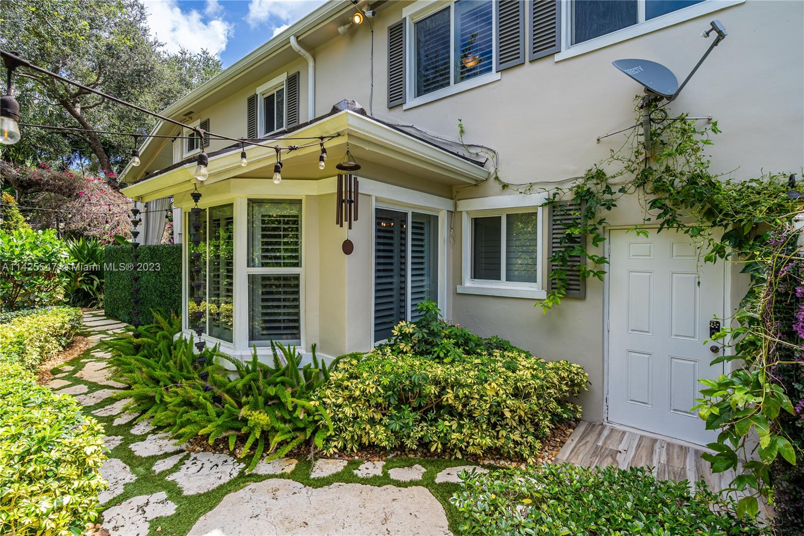 CUTLER OAKS - Residential