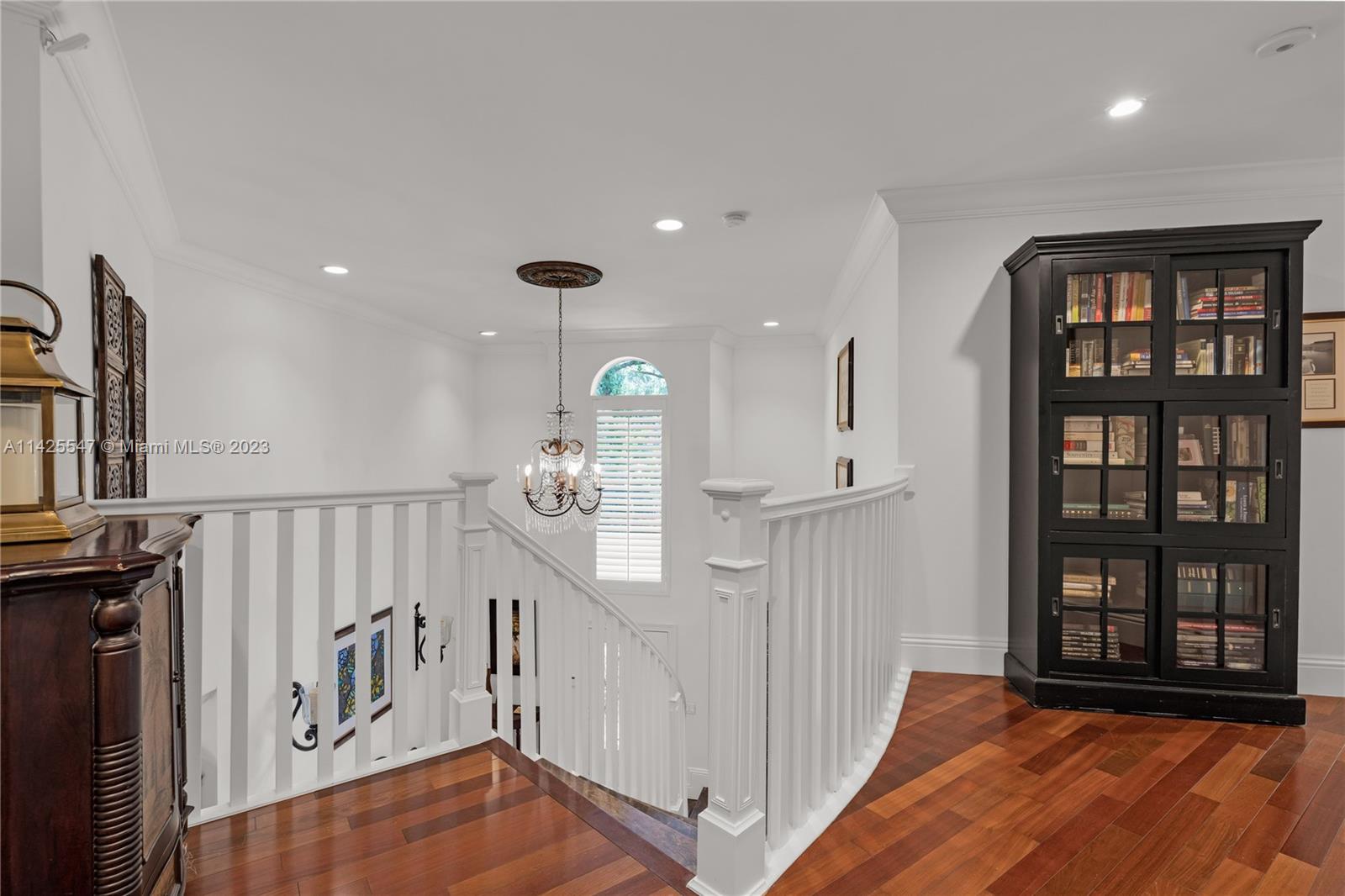 CUTLER OAKS - Residential