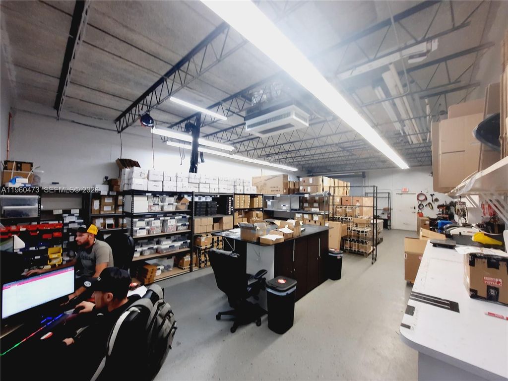 Photo of 5100 NE 12th Ave #A, Oakland Park, FL 33334 (MLS # A11960473)