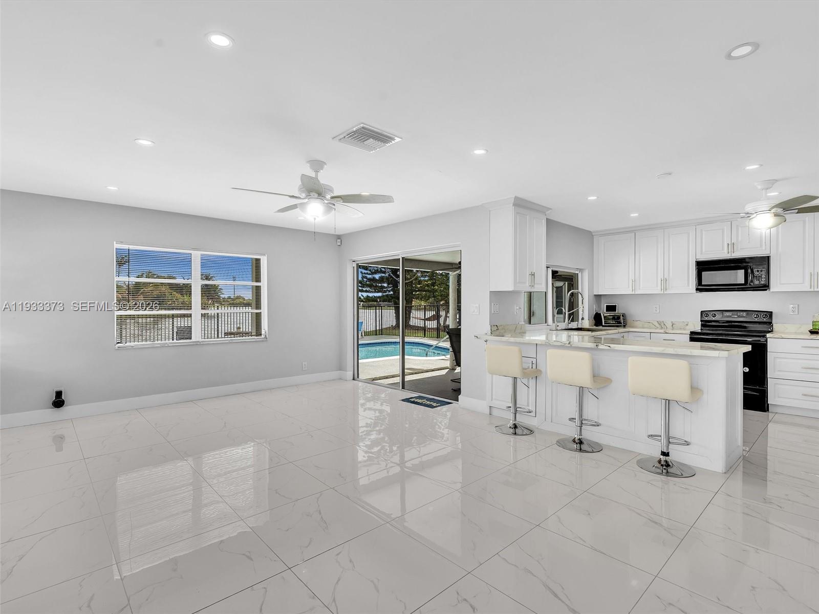 BONAVENTURE LAKES ADD 1 - Residential Lease