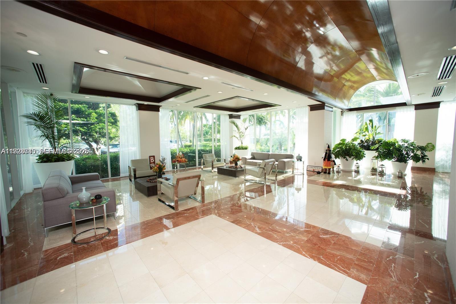 OCEANIA IV CONDO - Residential