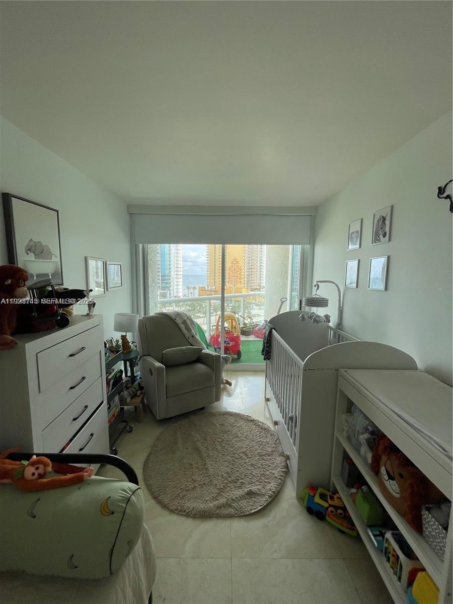 OCEANIA IV CONDO - Residential