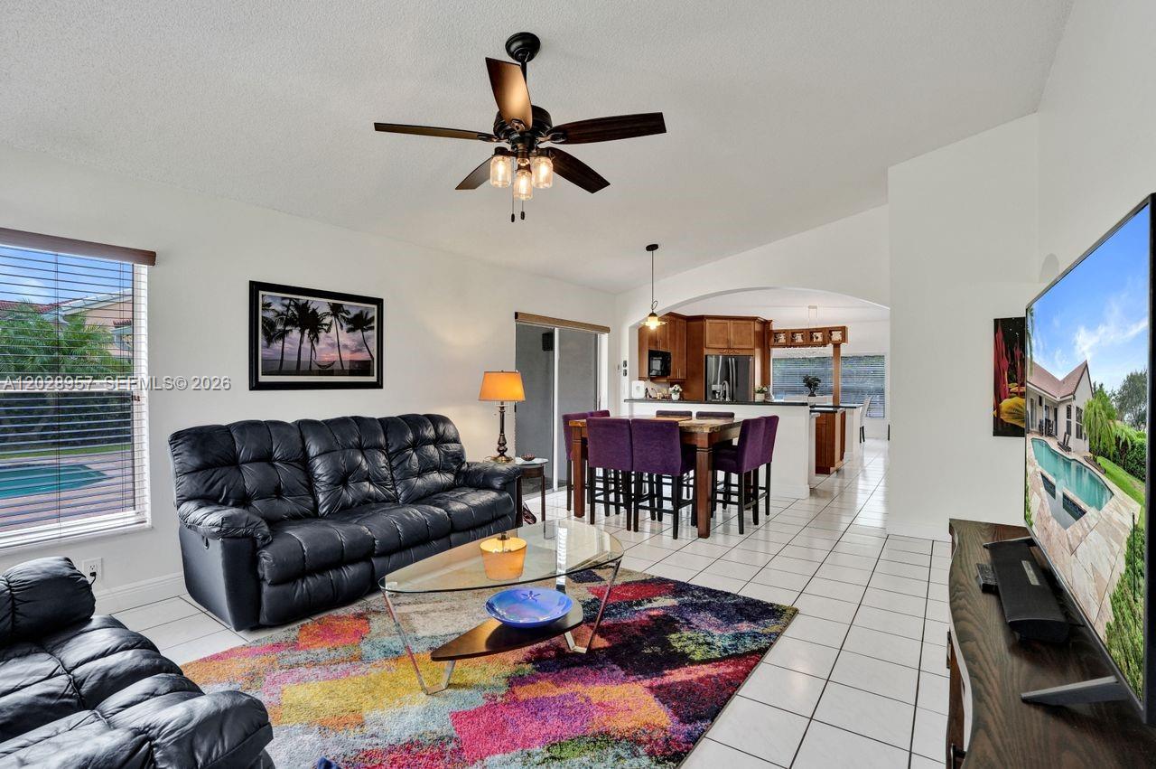 SAVANNAH PLAT 1 - Residential
