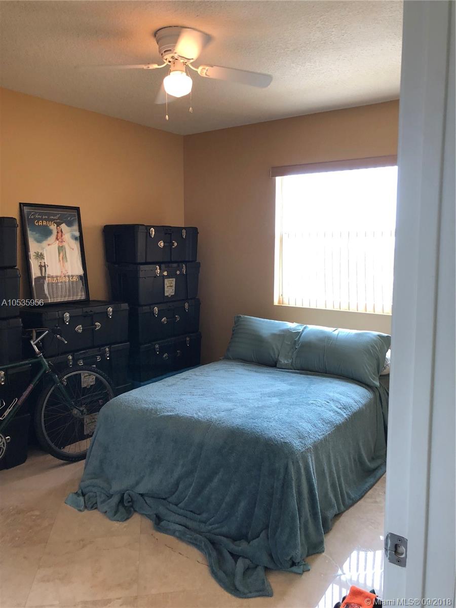 GABLES VIEW CONDO - Residential Lease