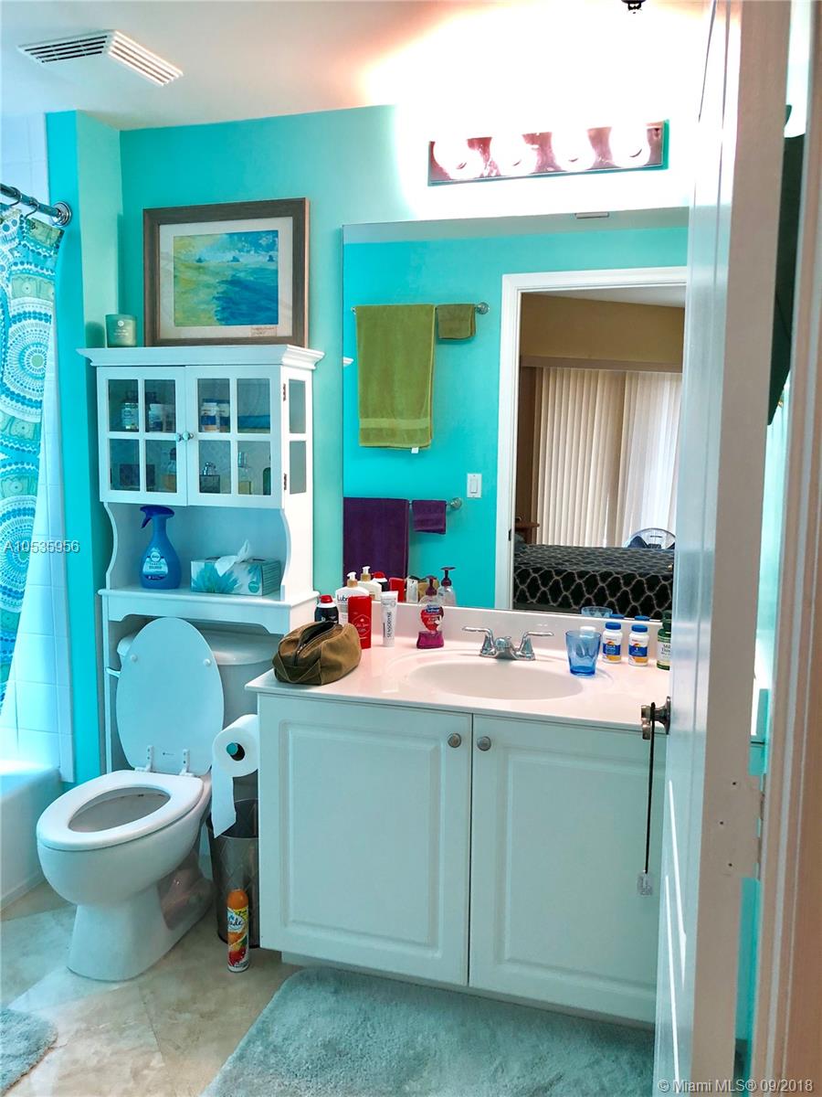 GABLES VIEW CONDO - Residential Lease