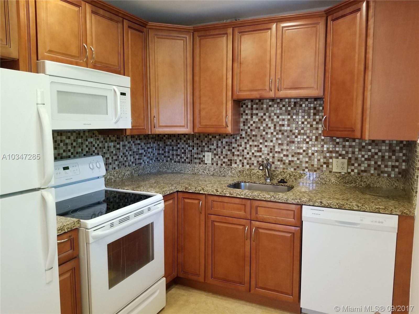 NEW HAMPTON AT CENTURY VI - Residential Lease