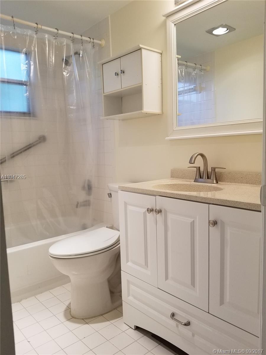 NEW HAMPTON AT CENTURY VI - Residential Lease