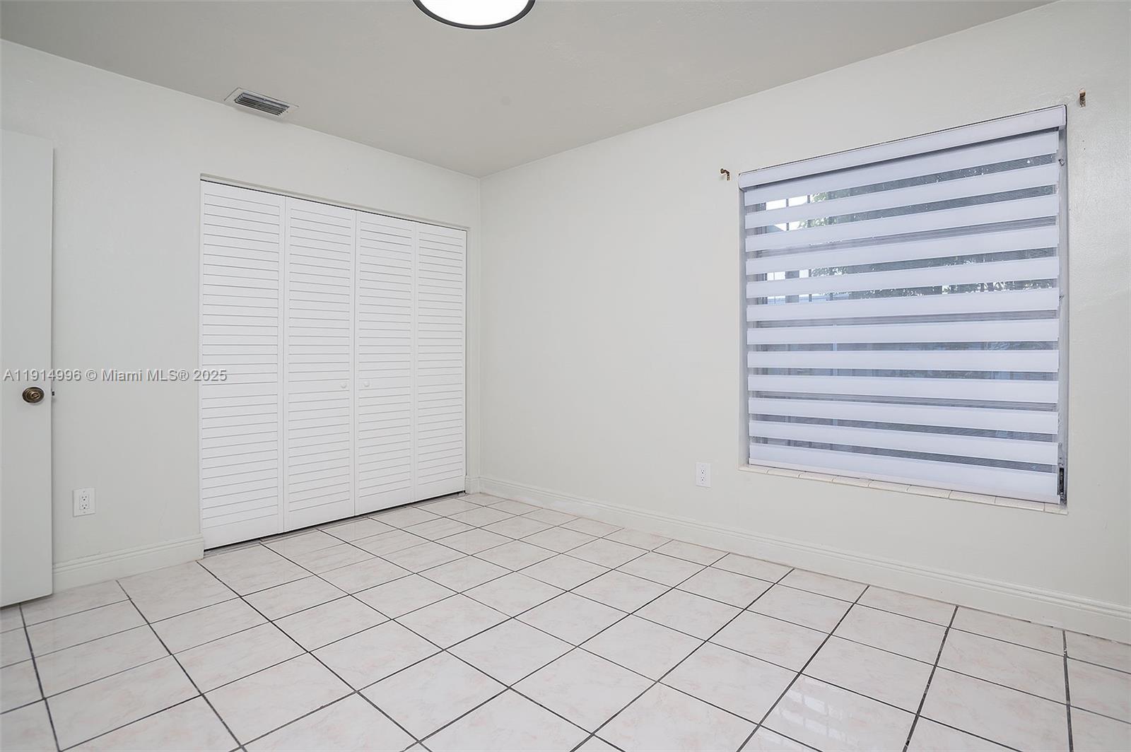 ROYALE GREEN TOWNHOUSE SE - Residential