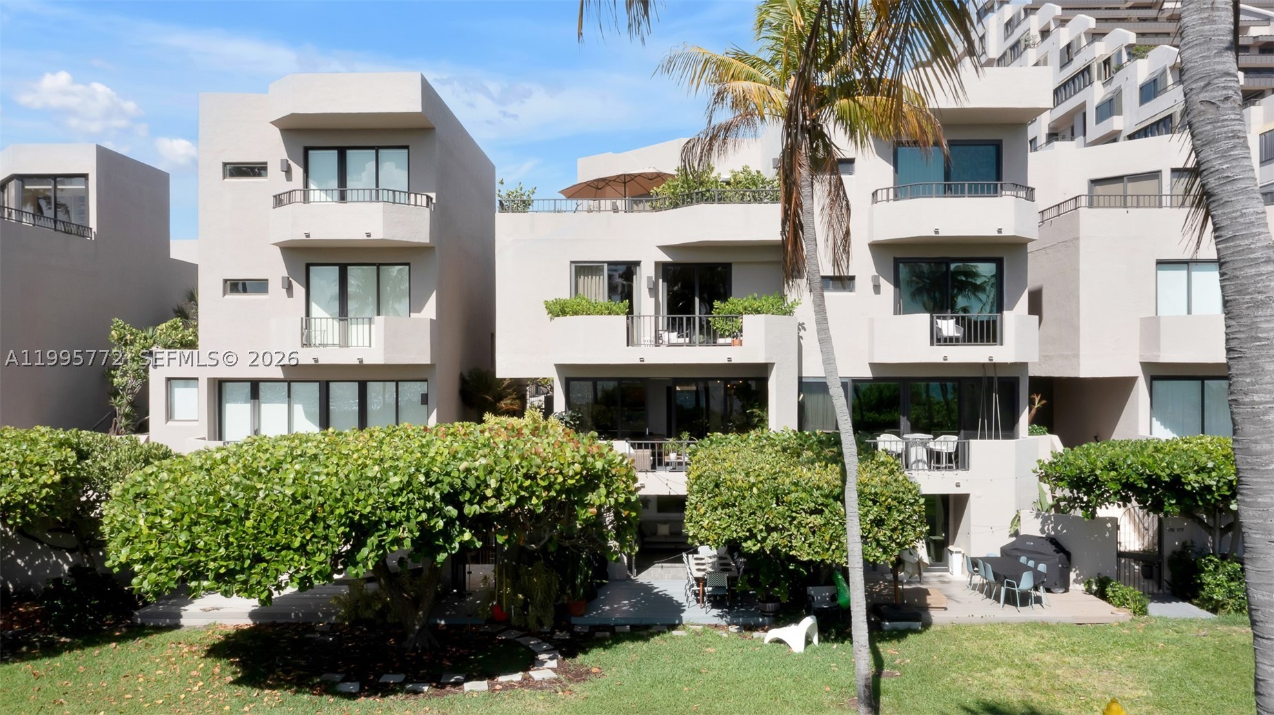 201 Crandon Blvd 175