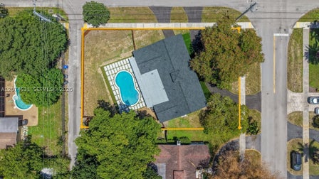 4801 TYLER ST — listing photo 3