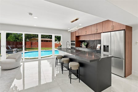 4801 TYLER ST — listing photo 1