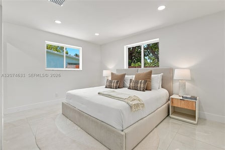 4801 TYLER ST — listing photo 19