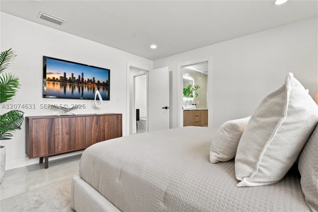 4801 TYLER ST — listing photo 6